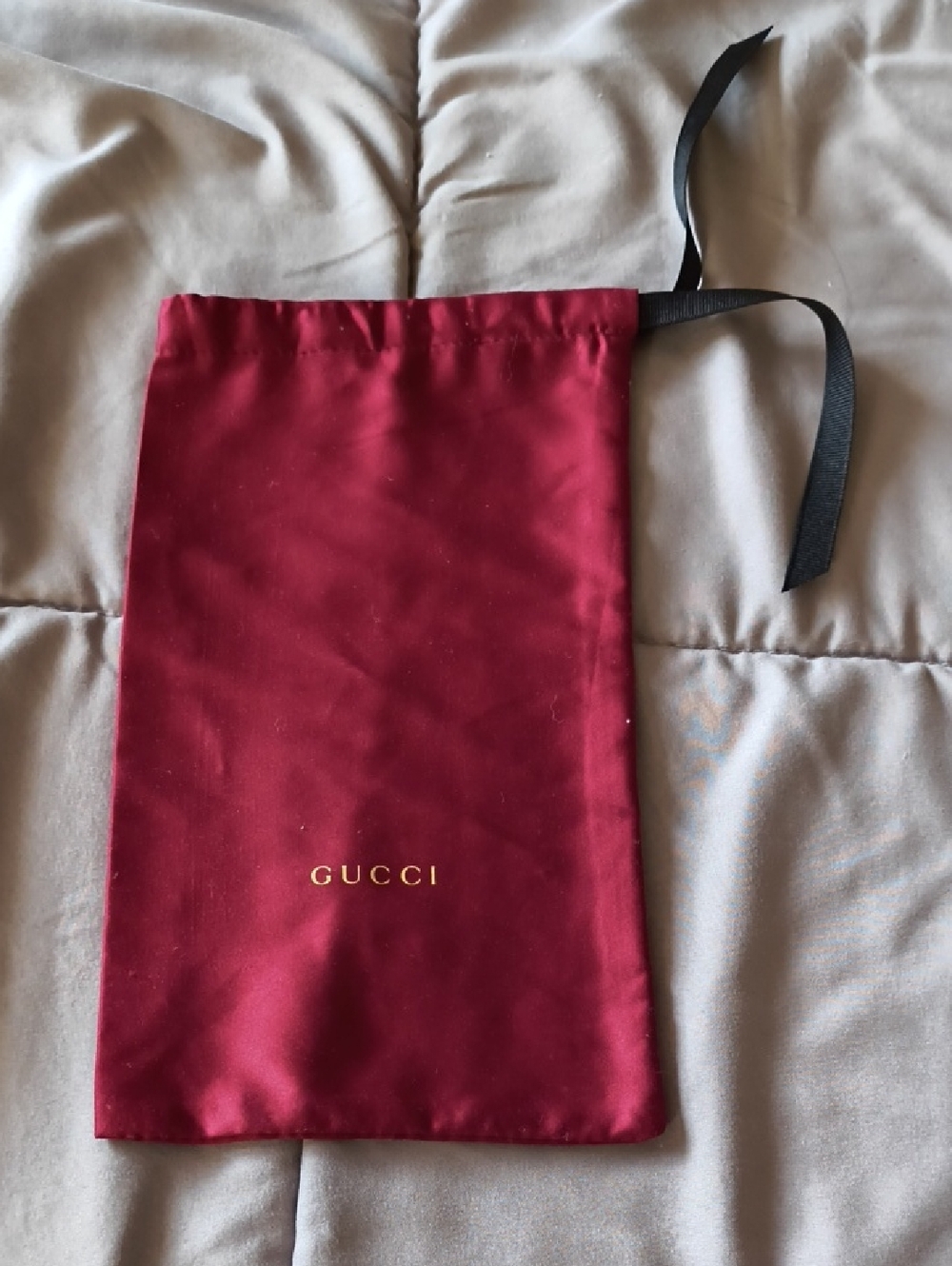 Gucci Red Magenta Gold Satin Small Drawstring Bag